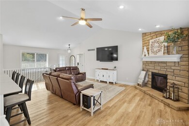 41 Louise Dr, Springboro, OH 45066 - photo 6