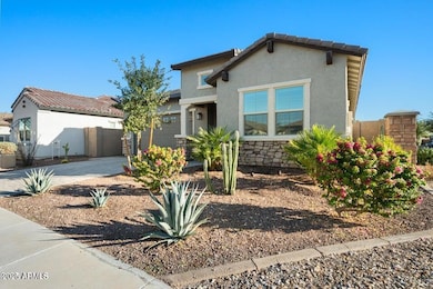 18427 W Clinton St, Surprise, AZ 85388 - photo 2