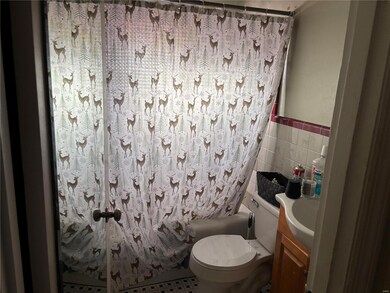 10705 Saint Stephen Ln, Saint Ann, MO 63074 - photo 6