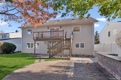 244 Water Ln S, Wantagh, NY 11793 - photo 4