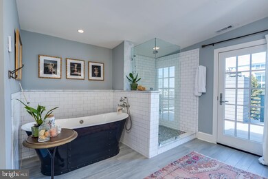 464 E Cross St, Baltimore, MD 21230 - photo 6