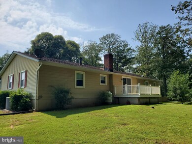 5658 French Ave, Sykesville, MD 21784 - photo 2