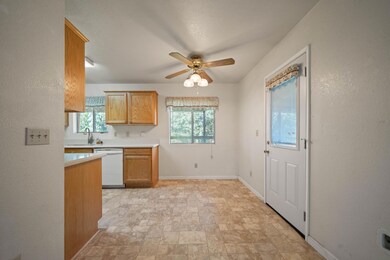 4525 Enchanted Way, Redding, CA 96001 - photo 5