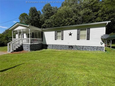 27 Triplett Rd, Branchland, WV 25506 - photo 4