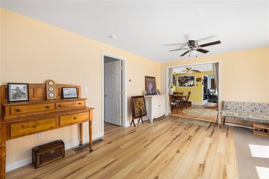 6 Glenrose Dr, Riverside, RI 02915 - photo 4