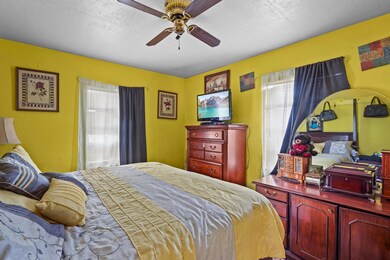 236 Longhorn Dr, El Paso, TX 79907 - photo 5