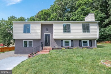 10402 Meadowridge Ct, Bowie, MD 20721 - photo 2
