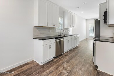 230608_House_0100