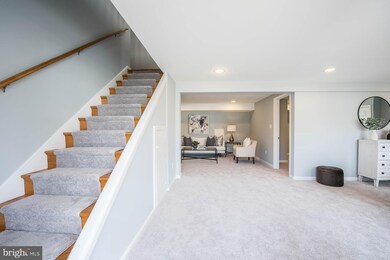 1109 Hillcrest Dr SW, Vienna, VA 22180 - photo 6