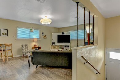 809 S Brown Ave, Denison, TX 75020 - photo 3