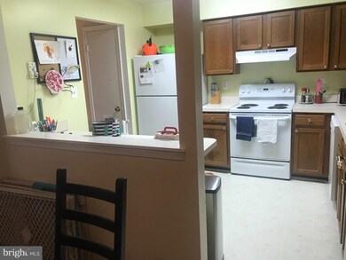 2889 Madeira Ct, Woodbridge, VA 22192 - photo 5