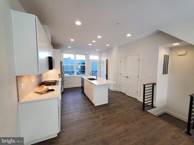 1882 Michael Faraday Dr, Reston, VA 20190 - photo 6