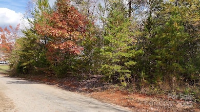 00 Hidden Cove Rd unit 5, Marion, NC 28752 - photo 4