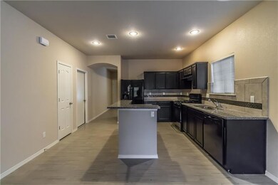 13551 Lawkland St, Horizon City, TX 79928 - photo 7