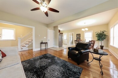 404 Crescent St, Wheaton, IL 60187 - photo 7