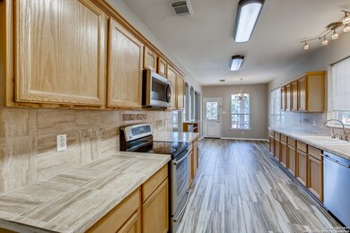 21511 Bubbling Creek, San Antonio, TX 78259 - photo 7