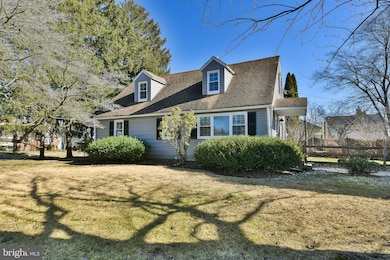 208 Cherry Ln, Ambler, PA 19002 - photo 2