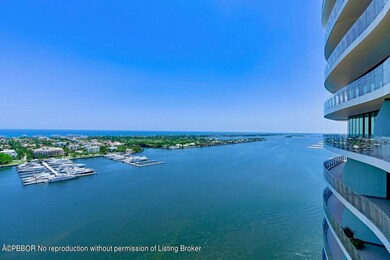 2202 Southeast View