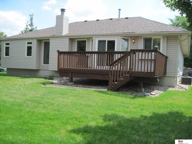 2118 Dana Ln, Papillion, NE 68133 - photo 4