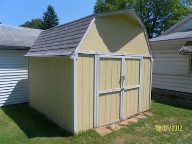 210 Roosevelt St, La Porte, IN 46350 - photo 6