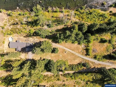 360 E Central St, Gates, OR 97346 - photo 4