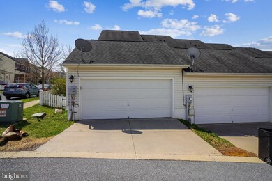 23139 Arora Hills Dr, Clarksburg, MD 20871 - photo 5