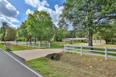 25493 Lakeside Dr, Hockley, TX 77447 - photo 2