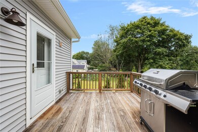 127 Howland Ave unit Rear, Jamestown, RI 02835 - photo 4