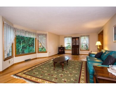 27 Valley Forge Way, Foxboro, MA 02035 - photo 6