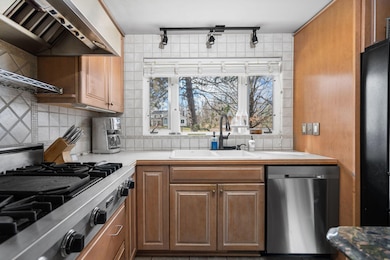 36-web-or-mls-JEL04420