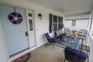 861 Daigler Dr, North Tonawanda, NY 14120 - photo 5