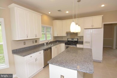 10415 Foxlake Dr, Bowie, MD 20721 - photo 7