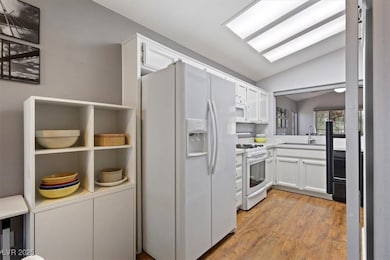 2171 High Mesa Dr, Henderson, NV 89012 - photo 7