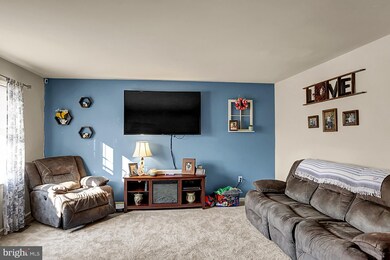 1019 Fredrick Blvd, Reading, PA 19605 - photo 4