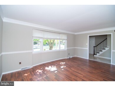 1811 Hickory Way, Hatfield, PA 19440 - photo 3