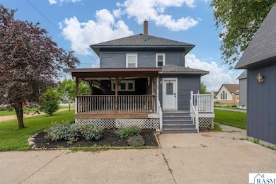 240 Cleveland Ave W, Winnebago, MN 56098 - photo 2