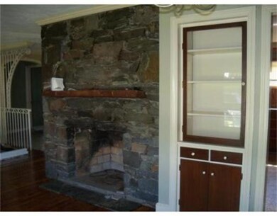 1466 Gar Hwy unit 1, Somerset, MA 02726 - photo 3