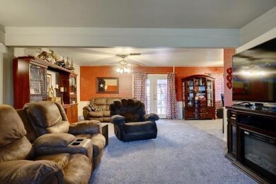 1105 Simpson Dr, Hurst, TX 76053 - photo 6