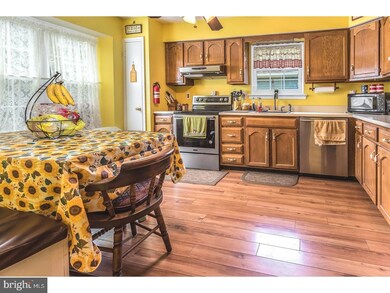 9 Newtown Ct, Mount Laurel, NJ 08054 - photo 5