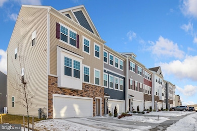 3105 Laurel Hill Rd, Hanover, MD 21076 - photo 2