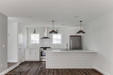 13 Nobert St unit 1, Warren, RI 02885 - photo 3