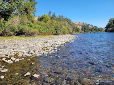 50 Highway 10, Cle Elum, WA 98922 - photo 4