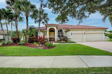 12950 Country Glen Dr, Cooper City, FL 33330 - photo 2