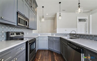 202 N Lbj Dr unit 202, San Marcos, TX 78666 - photo 3