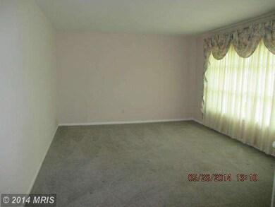 1 Galway Ct, Silver Spring, MD 20904 - photo 5