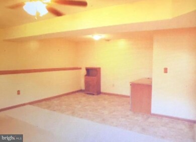 201 Preston Place, Ranson, WV 25438 - photo 4