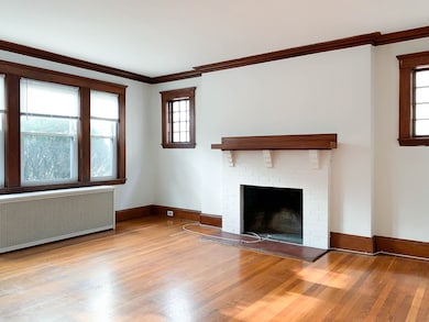 793 Washington St unit 1, Brookline, MA 02446 - photo 3