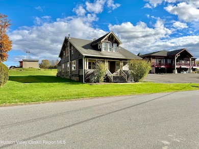 8 Forest Hills Ave, Catskill, NY 12414 - photo 5