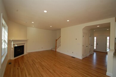 155 Brookview Dr unit 58, Hooksett, NH 03106 - photo 7