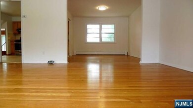 48 Rock Rd, Englewood Cliffs, NJ 07632 - photo 4